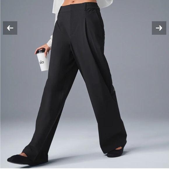 ALO Yoga 
High-Waist Pursuit Trouser (Regular) size small - Picture 1 of 4